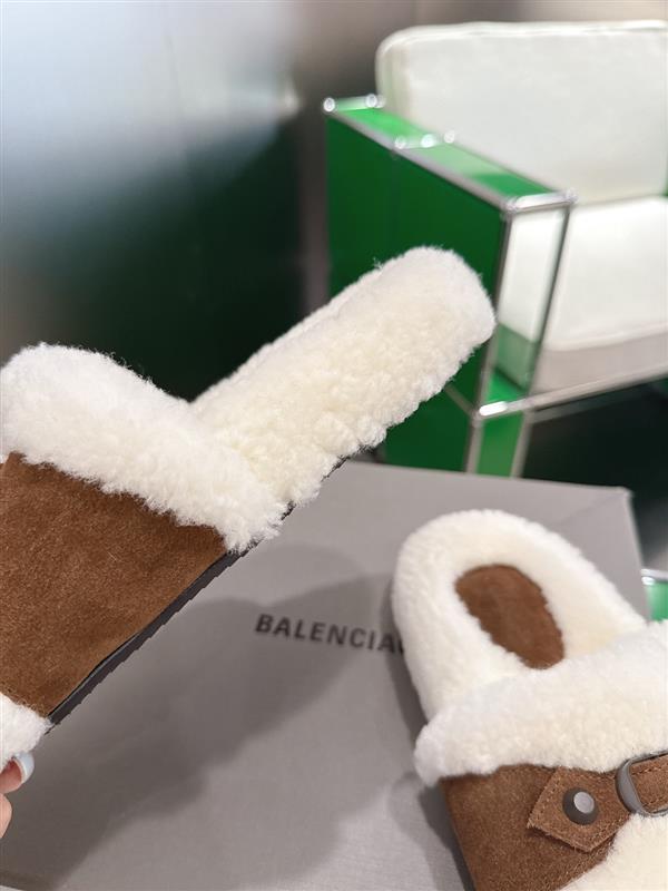 2025112818446762 250